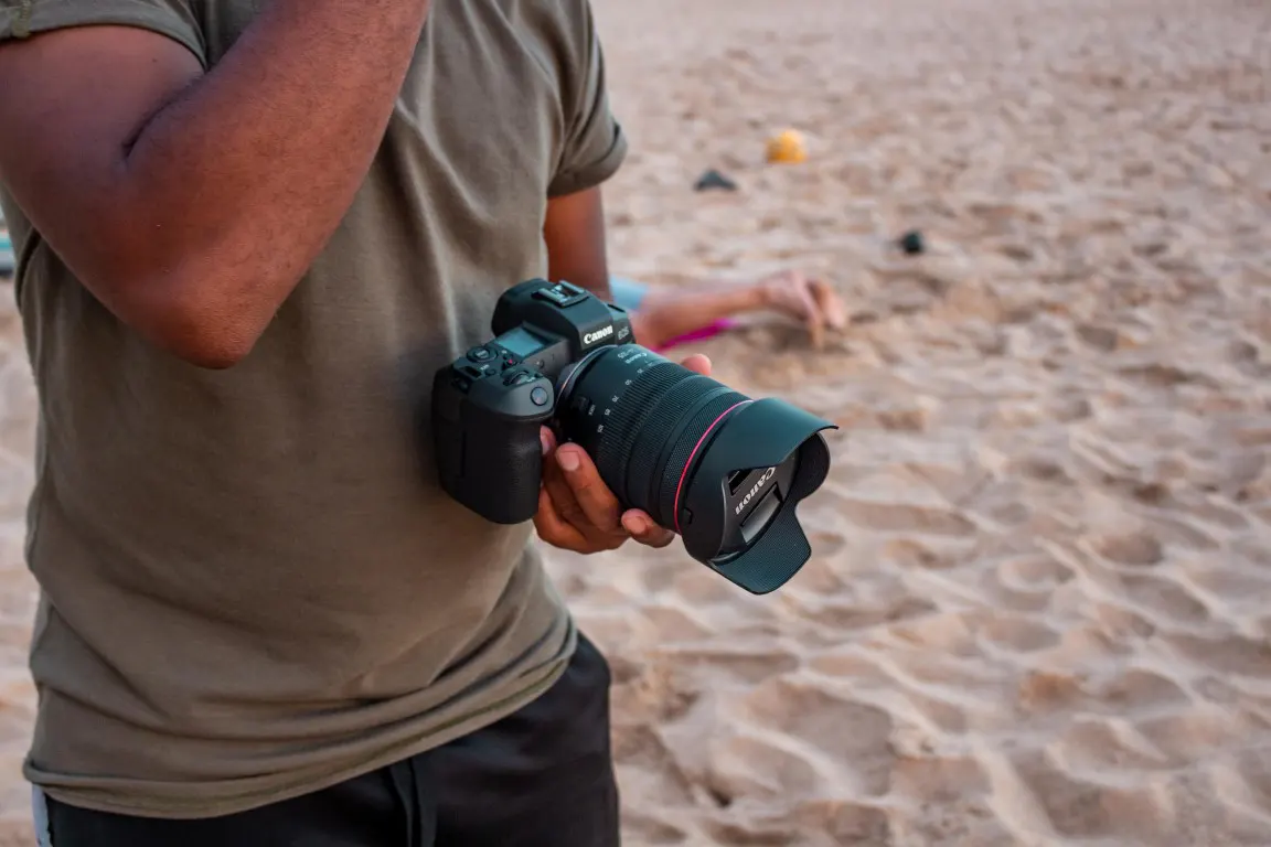 Best Lens for Surf Photography from the Beach